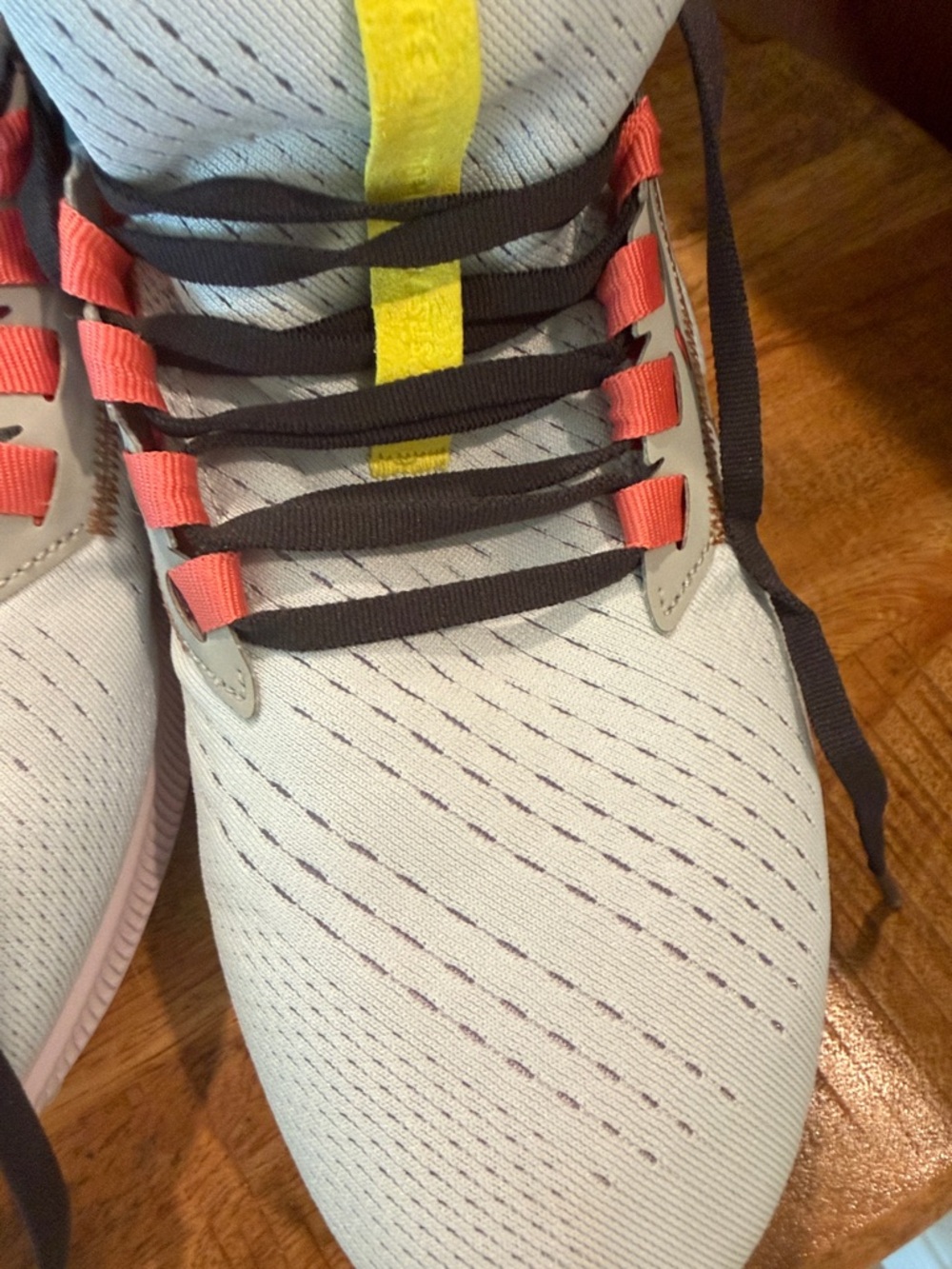 NIKE Women Lightweight Running Sneakers in White with Pink & Yellow Accents - Picture 7 of 14